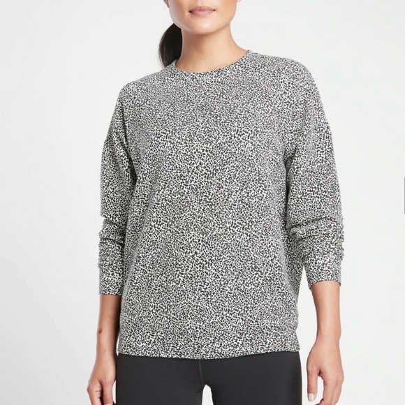 Athleta Balance Pullover Lightweight Sweatshirt in Black Micro Cheetah Print S - Picture 1 of 8